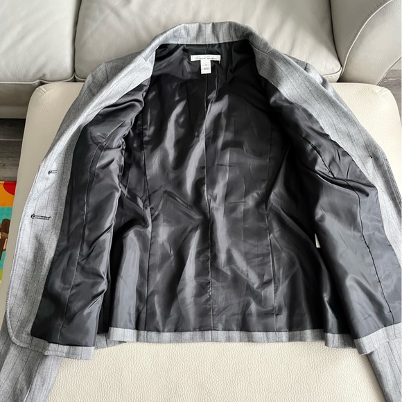 NWOT - Kenneth Cole Women’s Suits - Size 10 - Picture 5 of 7